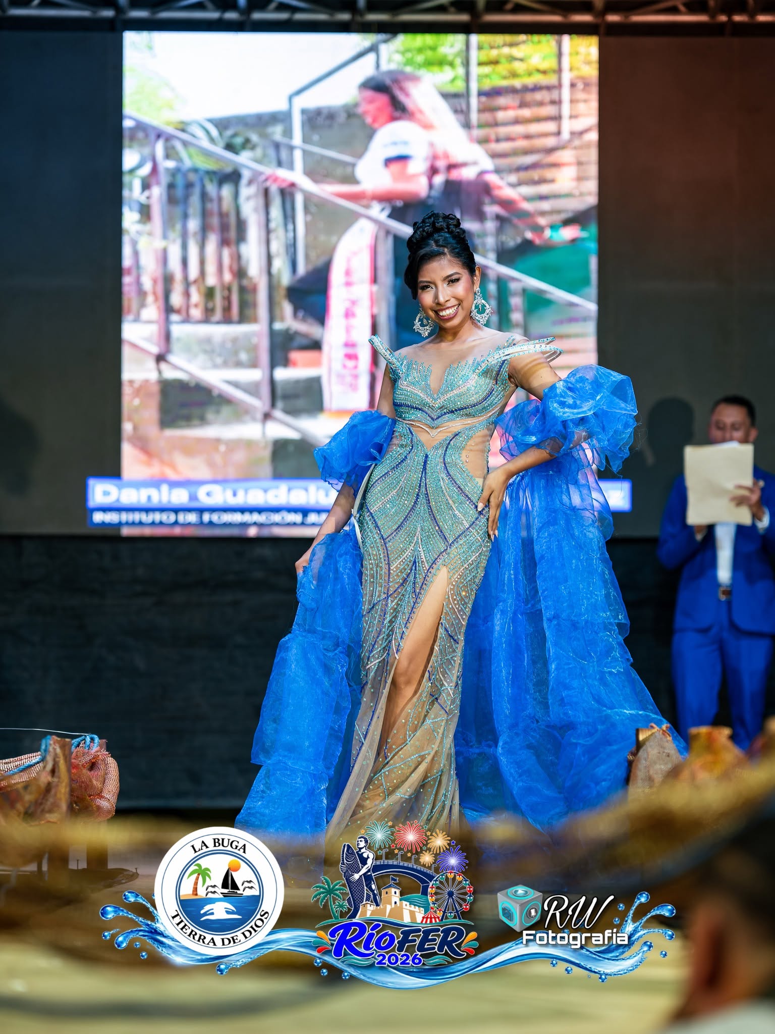 El pasado 3 de octubre vivimos una noche especial con la Elección y Coronación de Flor de Feria Río Dulce 2026, dando inicio a una temporada llena de tradición, alegría y celebración. ?? El Alcalde Municipal Enrique xol y el Concejo Municipal agradecen