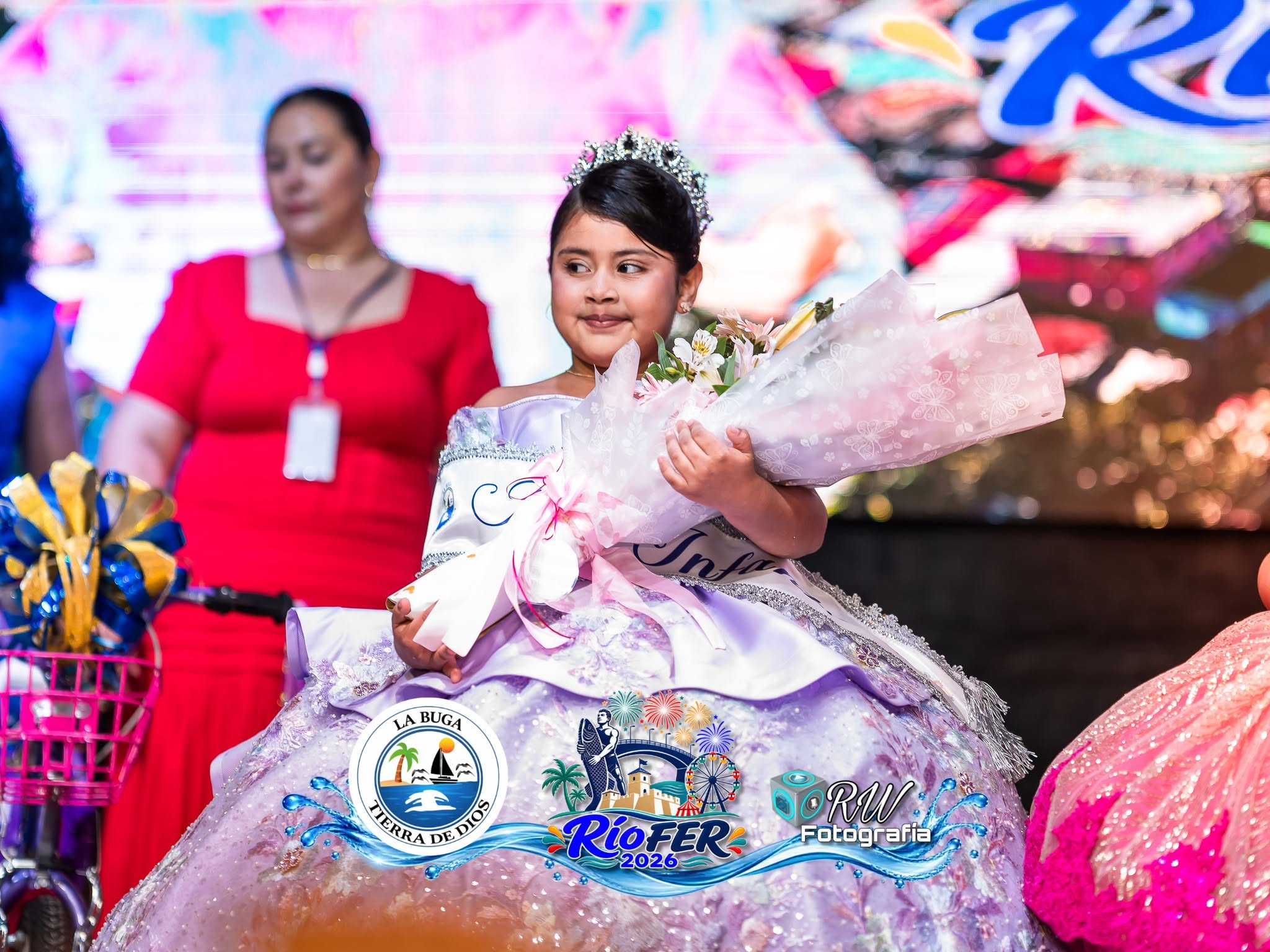 El pasado 3 de octubre vivimos una noche especial con la Elección y Coronación de Flor de Feria Río Dulce 2026, dando inicio a una temporada llena de tradición, alegría y celebración. ?? El Alcalde Municipal Enrique xol y el Concejo Municipal agradecen