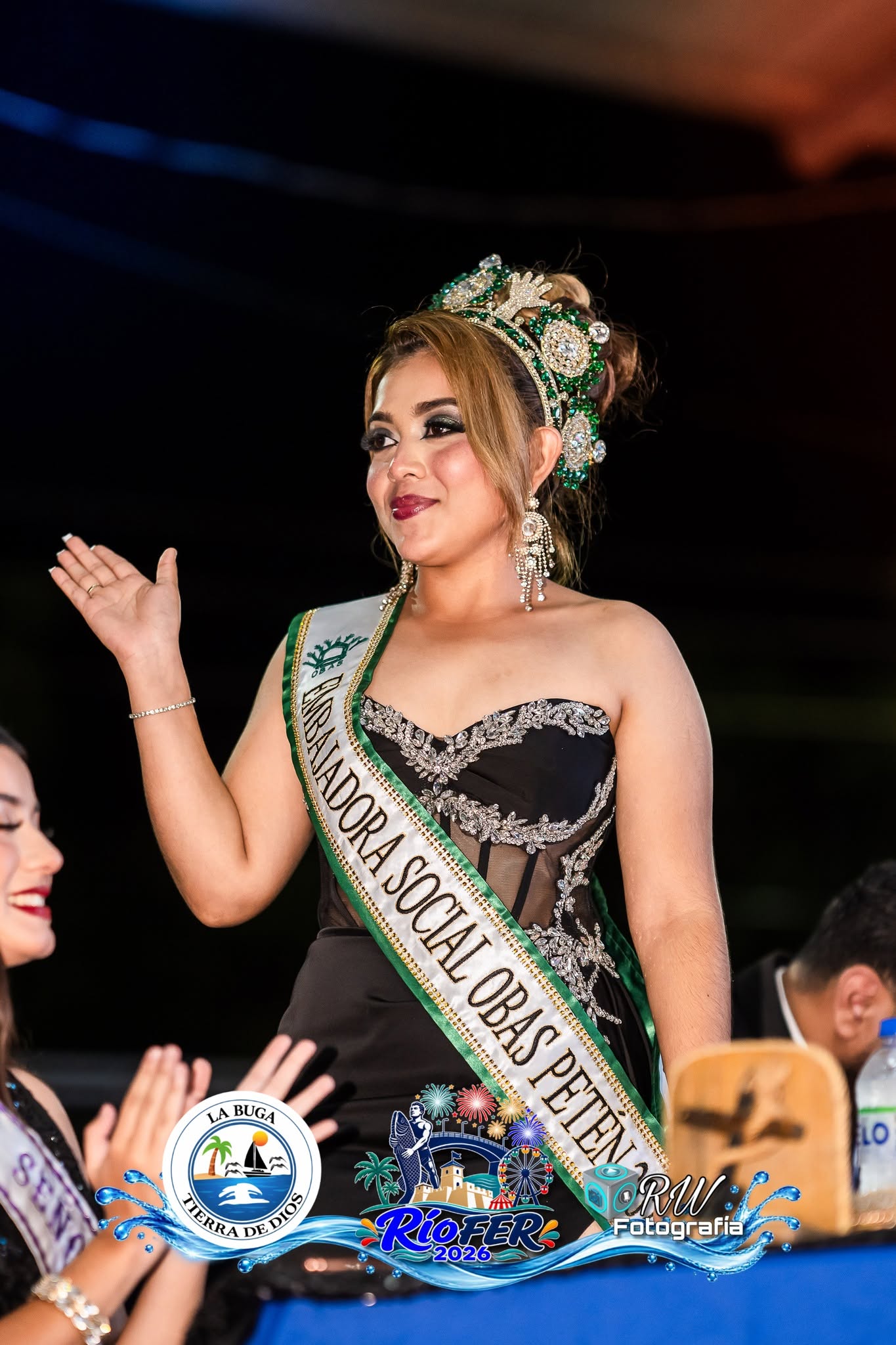 El pasado 3 de octubre vivimos una noche especial con la Elección y Coronación de Flor de Feria Río Dulce 2026, dando inicio a una temporada llena de tradición, alegría y celebración. ?? El Alcalde Municipal Enrique xol y el Concejo Municipal agradecen